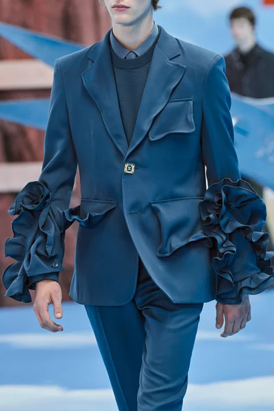Look 102